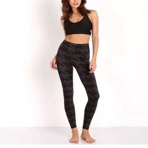 Alo yoga High Waist Airbrush Leggings